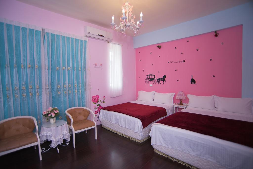 Ferienwohnung Rose Castle T'ai-tung Exterior foto
