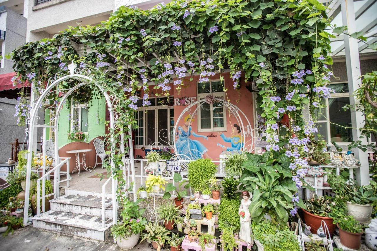 Ferienwohnung Rose Castle T'ai-tung Zimmer foto
